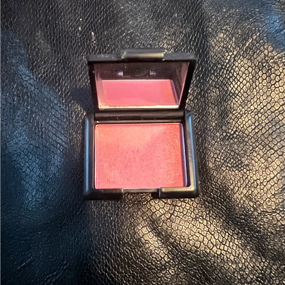 NARS mini blush - Goulue limited edition
